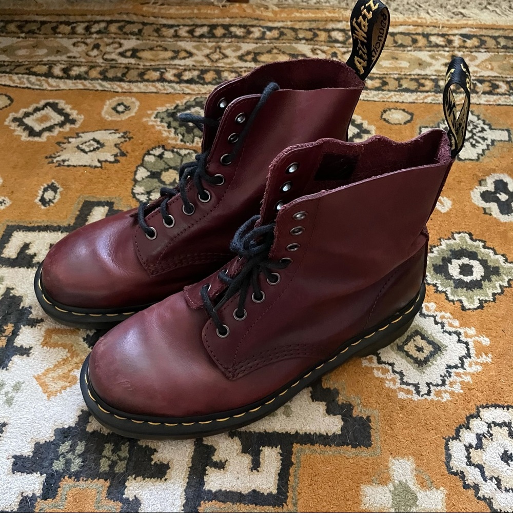 Dr. Martens lace up Boots